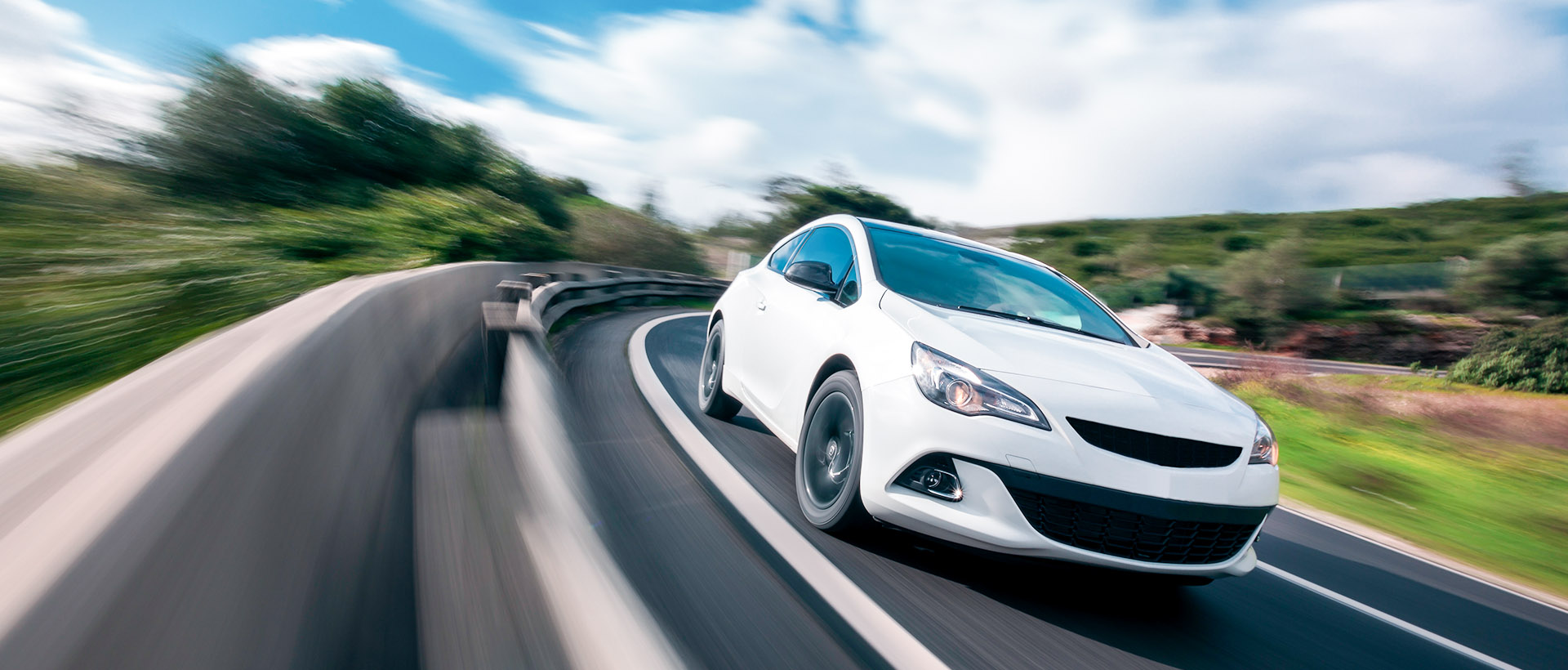 專(zhuān)業(yè)設(shè)計(jì)精密汽車(chē)配件模具